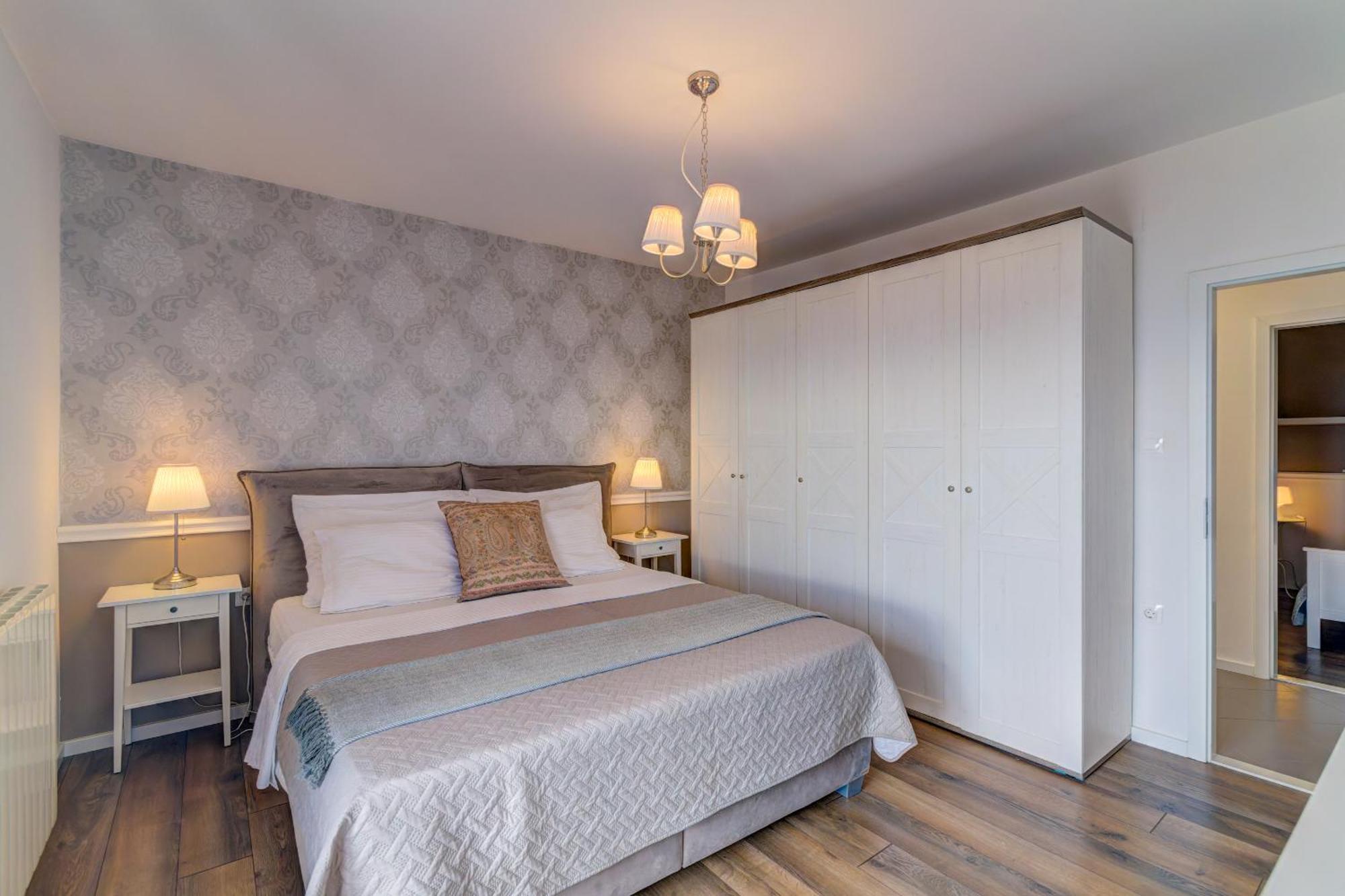 Apartment Franko เซนญ์ ภายนอก รูปภาพ