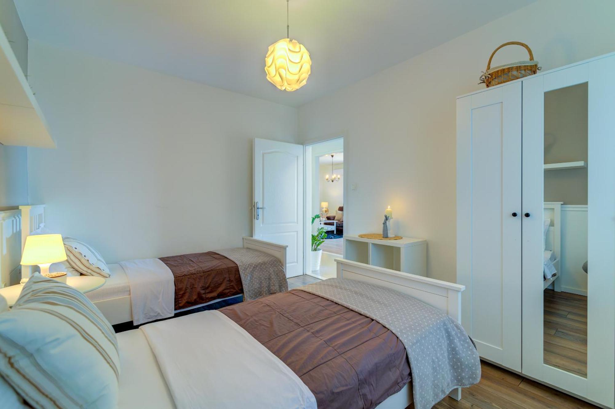 Apartment Franko เซนญ์ ภายนอก รูปภาพ