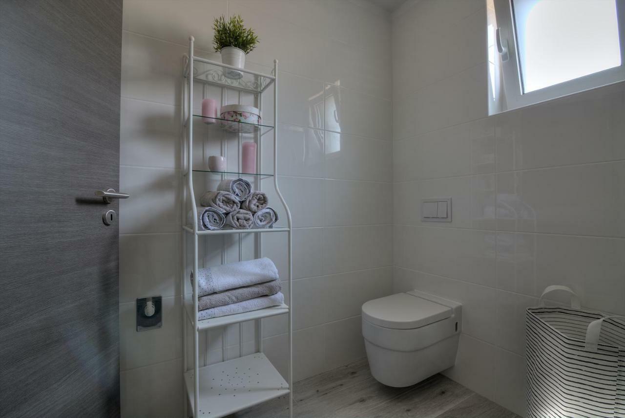 Apartment Franko เซนญ์ ภายนอก รูปภาพ